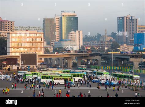 Concert d’Éthiopie Déchaînant la Fureur de Zacharias: Une Nuit Inoubliable à Addis-Abeba !